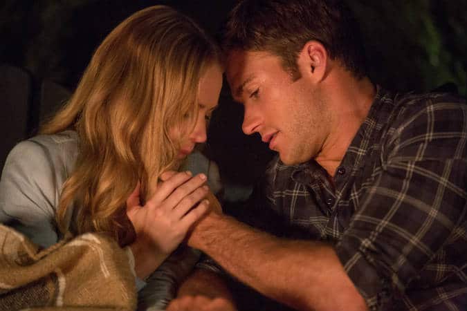 Sophia and Luke in The Longest Ride.